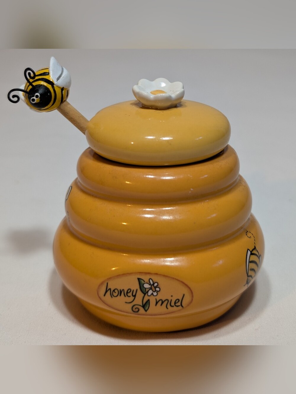Honey Miel Lidded Beehive Pot Jar w/Bumble Bee Honey Dipper Cottagcore Farmhouse